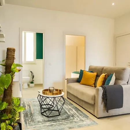 The Canary Loft - In Heart Of St Julians